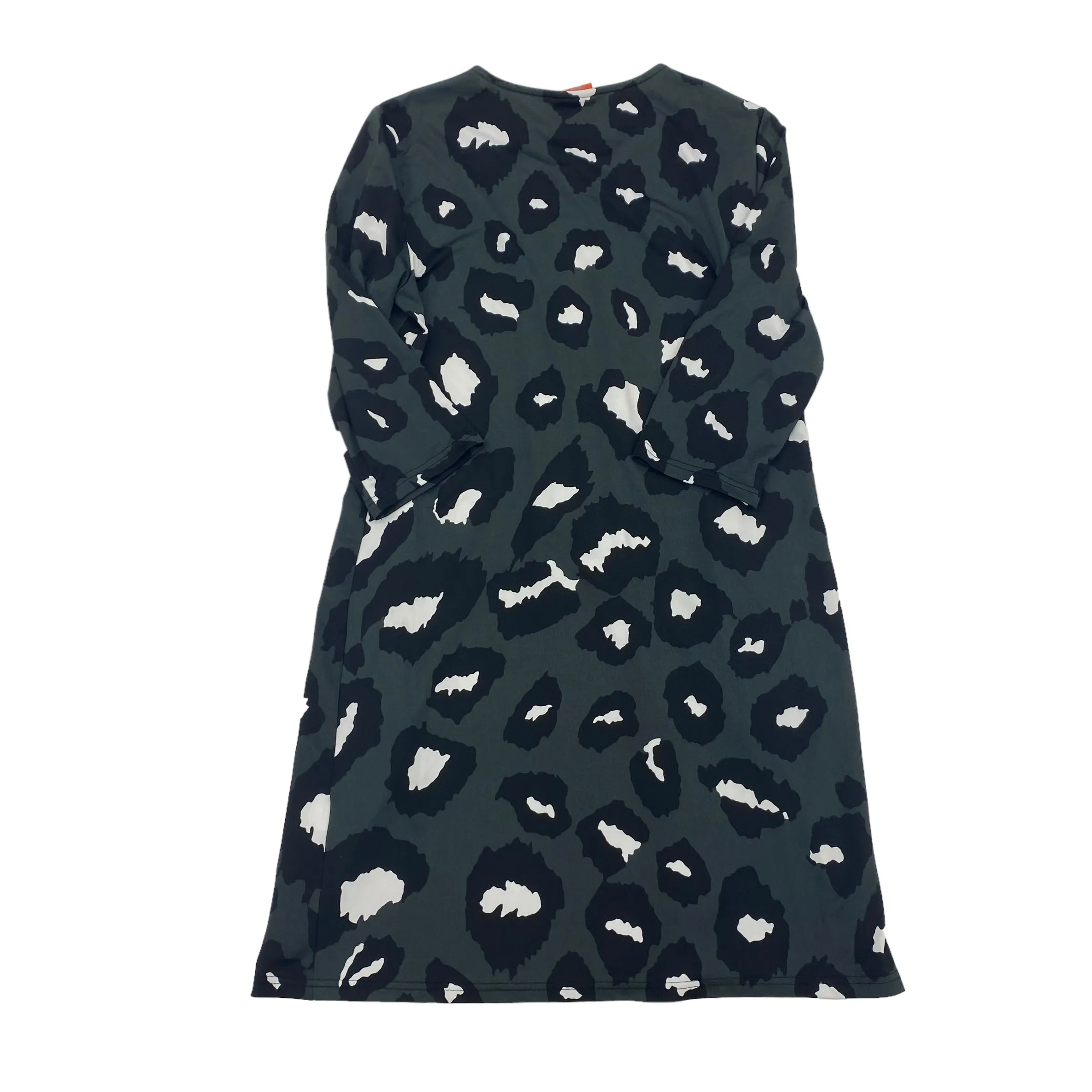 ANIMAL PRINT DRESS PARTY SHORT by TRACY NEGOSHIAN Size:M