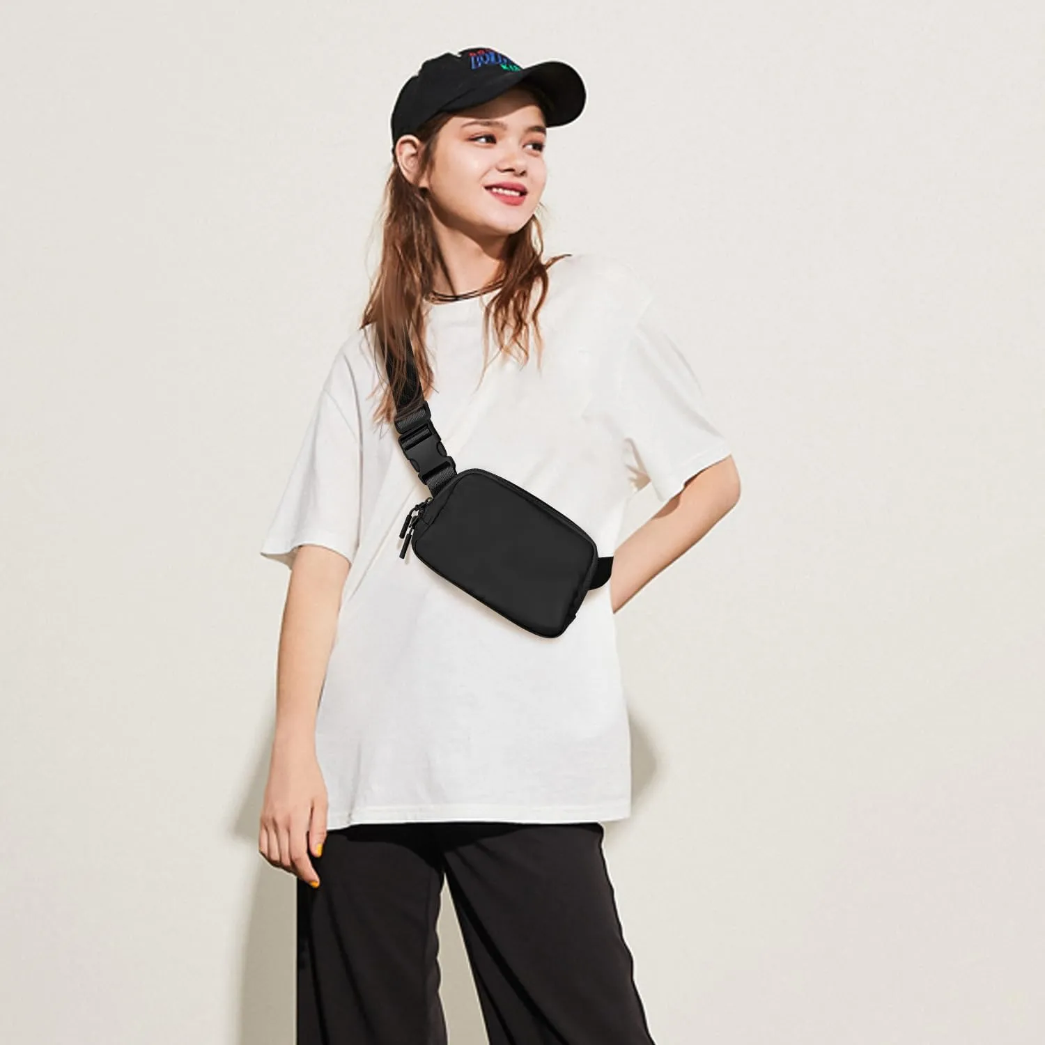 Belt Bag for Women Fanny Pack Crossbody Bags for Women Two-Way Zip Closure Fashion Waist Packs with Adjustable Strap Teen Girl Gifts Trendy Stuff Gifts for Women Teenage Girls (Black)