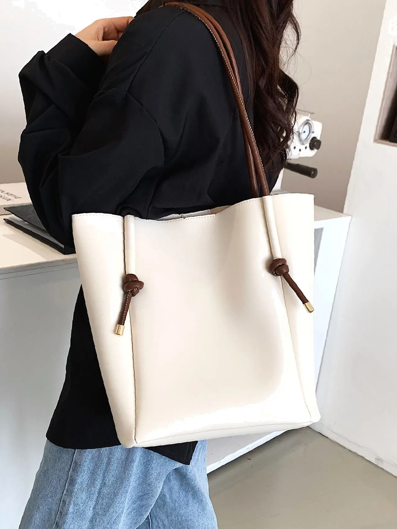 binfenxie - Minimalist Knot Decor Tote Bag  - Women Tote Bags