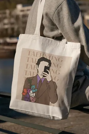 BTS Taehyung Black/White Tote Bag with Zipper