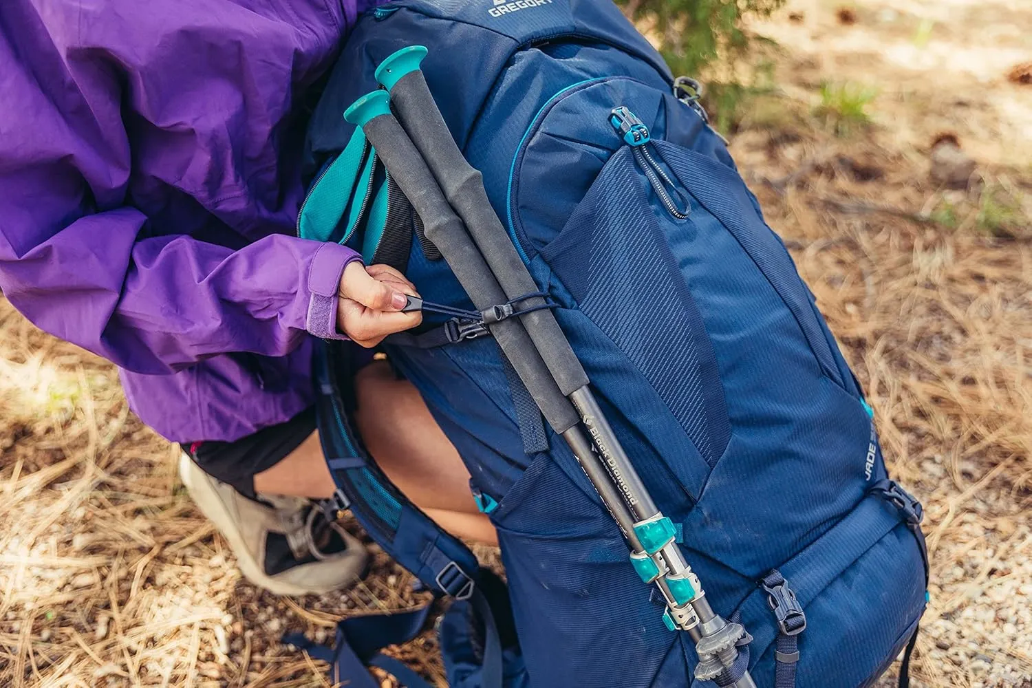 Gregory Jade 53L Women's Day Hiking Backpack, Ventilated Backpanel, Built-In Hydration Attachment for Bladder (Reservoir Not Included), Extra Small/Small, Moab Orange