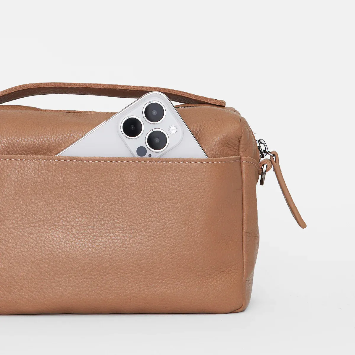 Hammitt Evan Crossbody - Biscotti/Gunmetal