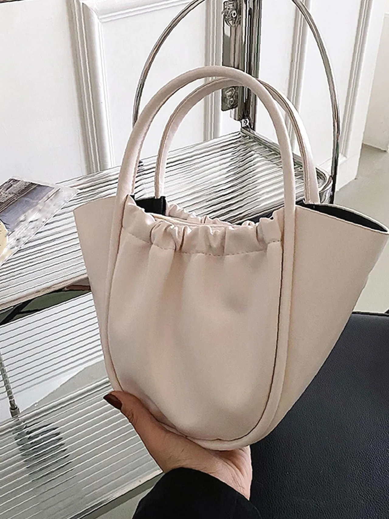 Vvsha Minimalist Ruched Detail Tote Bag   Women Tote Bags