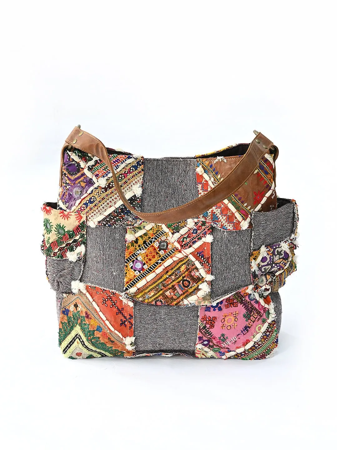 WINKED - VINTAGE FABRIC PATCHWORK HAND  BAG