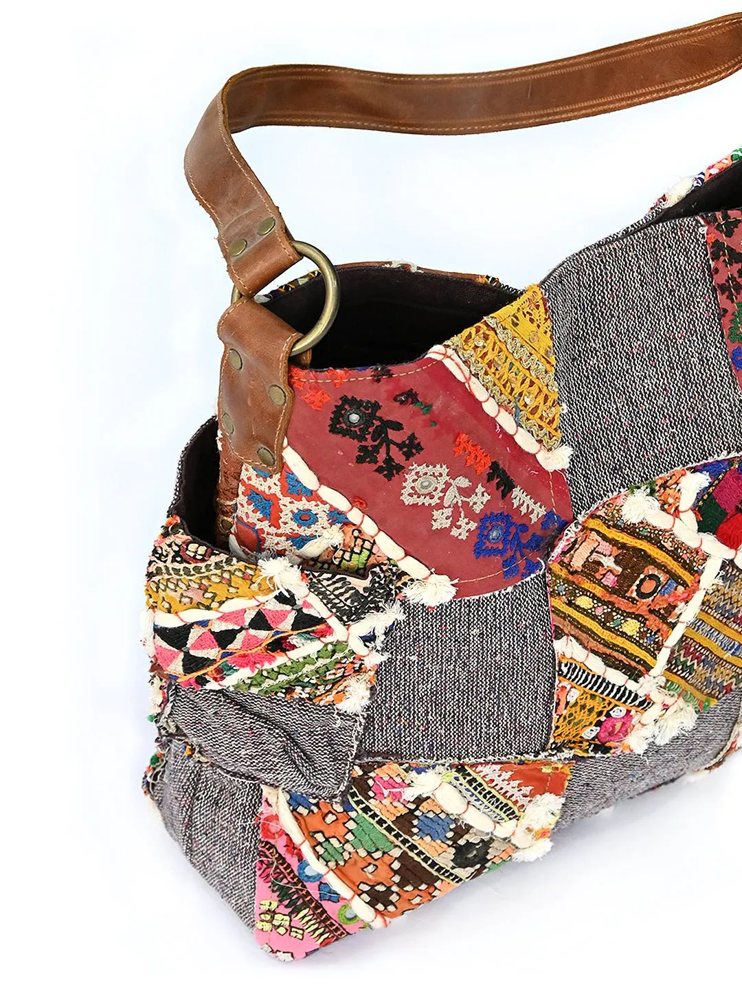 WINKED - VINTAGE FABRIC PATCHWORK HAND  BAG